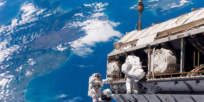 SpaceX, 'Crew-3' u�u�uyla 4 astronotu daha UU�'ye ta��d�