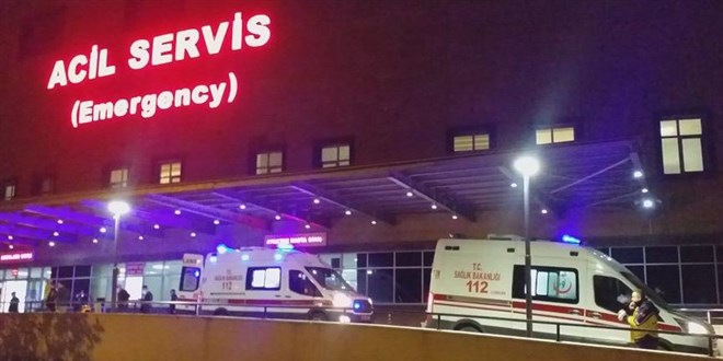 Çorum'da 31 sağlık çalışanı, gıda zehirlenmesi şüphesiyle tedaviye alındı