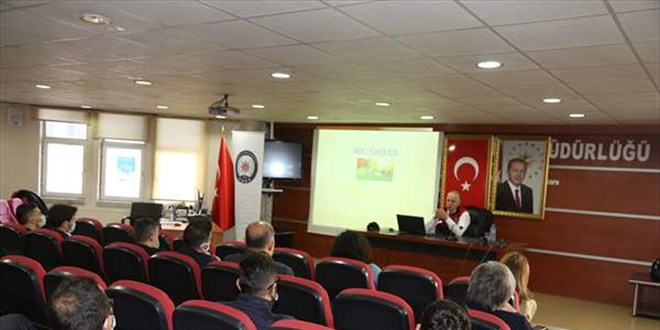Eğitime tabi tutulan olay yeri inceleme polisleri afetlerde de iz sürecek