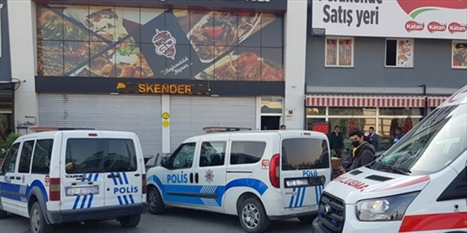 Çalıştığı restorandaki yük asansörünün altında kalan kadın öldü