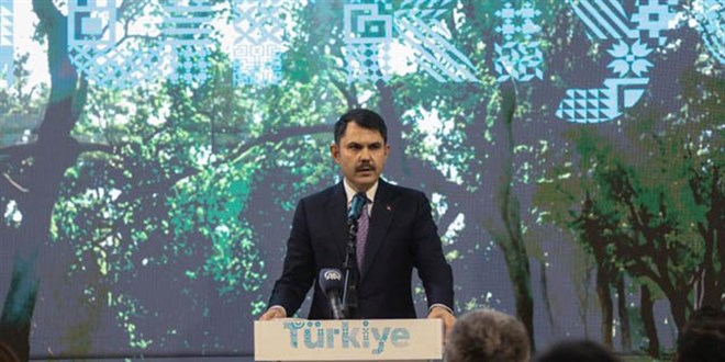 Bakan Kurum: Glasgow İklim Paktı'nı iş birliği içinde kabul ettik