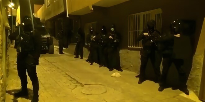 Terör operasyonunda HDP'li yöneticilerin de olduğu 13 kişi tutuklandı