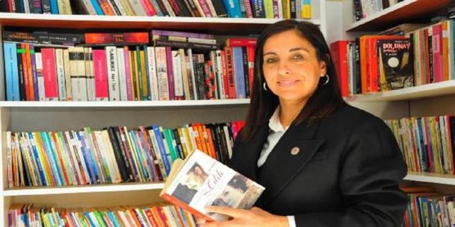 Kad�n muhtarlar, muhtarl�k binalar�n� k�t�phaneye �evirdi