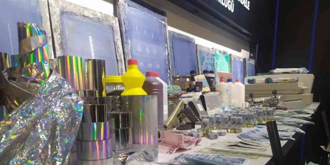 'Ali Babanın Çiftliği'nde sahte para basmakla suçlanan 3 şüpheli tutuklandı