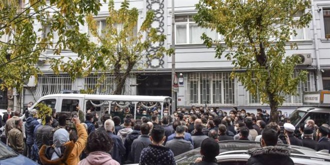Sezai Karakoç, son yolculuğuna uğurlandı