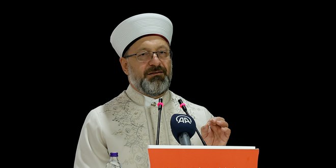 Ali Erbaş: Şehit olmayı şeref sayan neslin mensuplarıyız