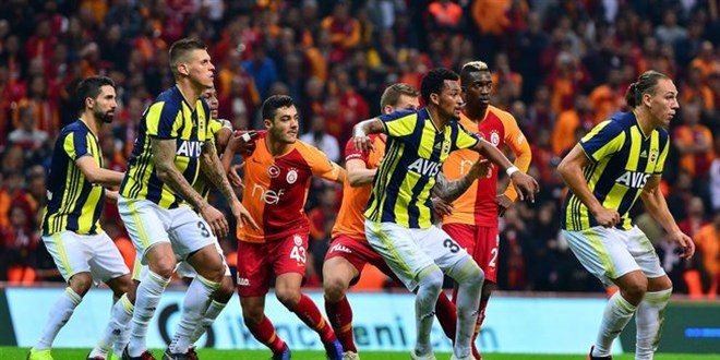 Galatasaray-Fenerbahçe derbisinin hakemi belli oldu