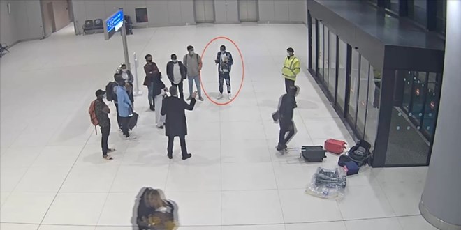 Midesindeki uyuşturucu kapsülleri patlayan kişi kurtarılamadı