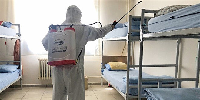 Mahkumların gözü Meclis'te: Koronavirüs izni uzayacak mı