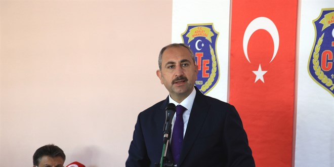 'Sözleşmelilerin kadroya geçmesi bu dönemde neticeye varılacak'