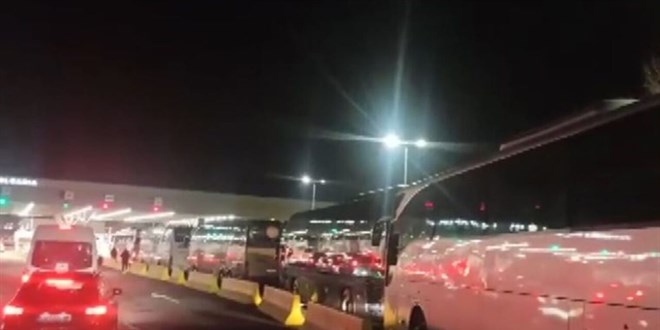 Kriz çözüldü, Türk yolcuların Bulgaristan'a girişine izin verildi
