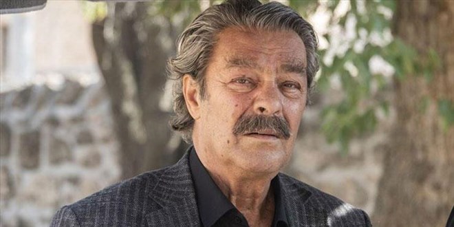 Tedavisi süren Kadir İnanır'ın doktorları açıklama yaptı