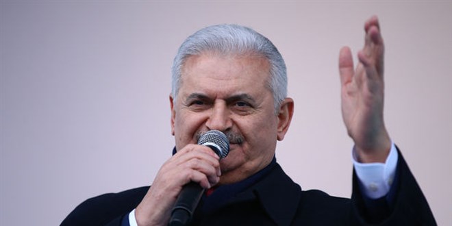 Binali Y�ld�r�m: Kitaps�z ya�amak k�r, sa��r ve dilsiz ya�amakt�r