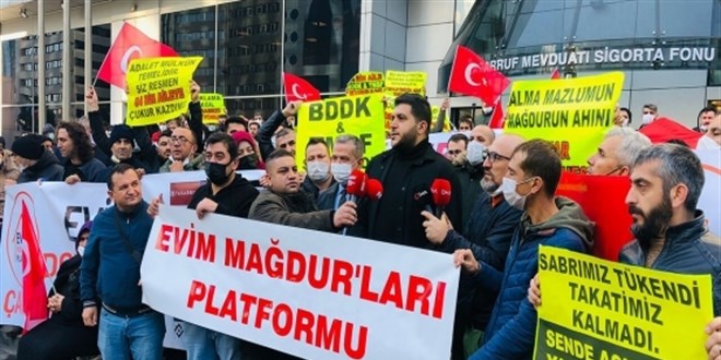'Evim mağdurları'ndan TMSF önünde eylem