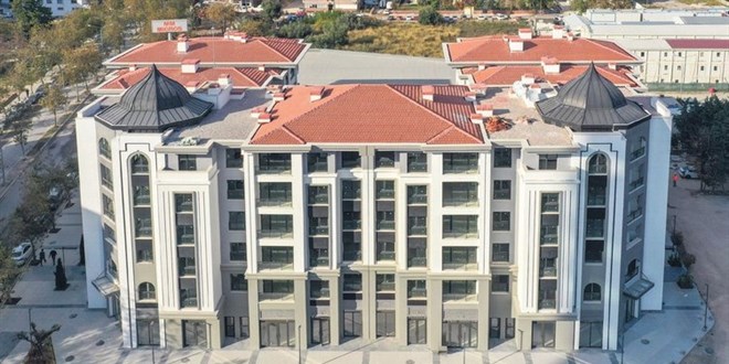 �zmirli depremzedelerin yeni evleri teslime haz�r