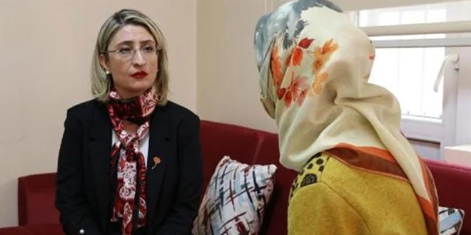 Şiddet gören kadın: Karnımda 5 aylık bebeğim öldü