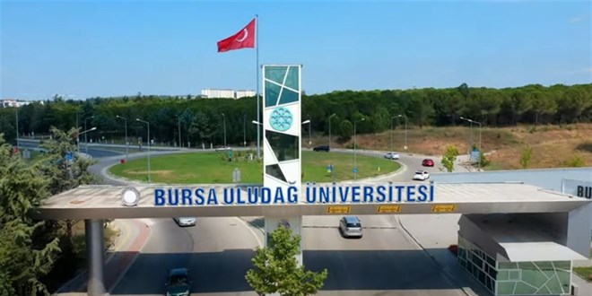 Bölüm başkanı kişiye özel kadroya sosyal medyadan isyan etti