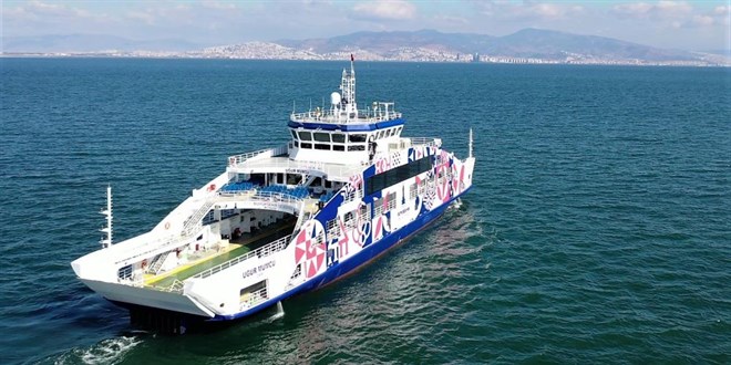 İzmir'de feribot ücretlerine zam