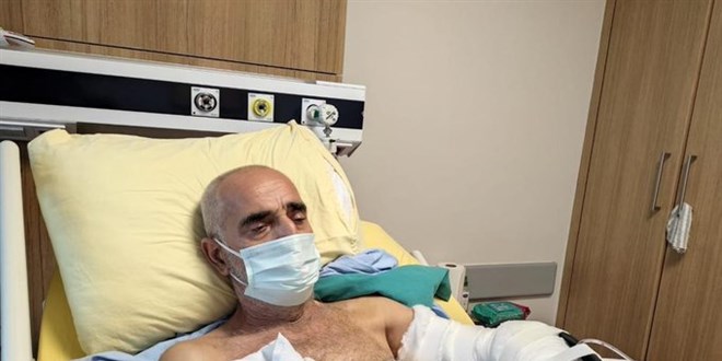 Kemik kırığı nedeniyle hastaneye gitti, kolu çürüdü