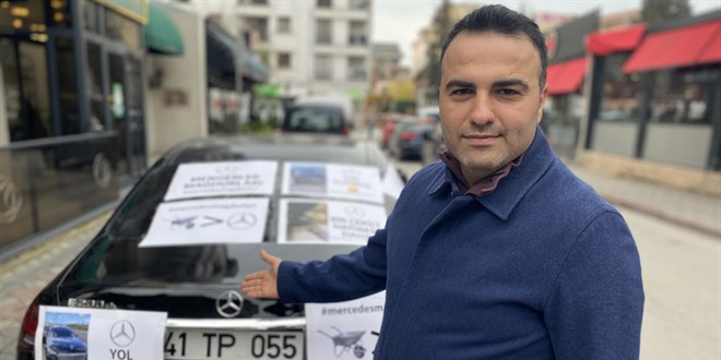 Milyonluk araç 2 kez yolda kalınca sahibi böyle protesto etti