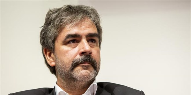 Deniz Yücel hakkında, 'hakaret' suçundan 2 yıl 4 aya kadar hapis istemi