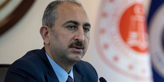 Adalet Bakanı Gül, Gaziantep'te bebeğin darbedilmesini kınadı