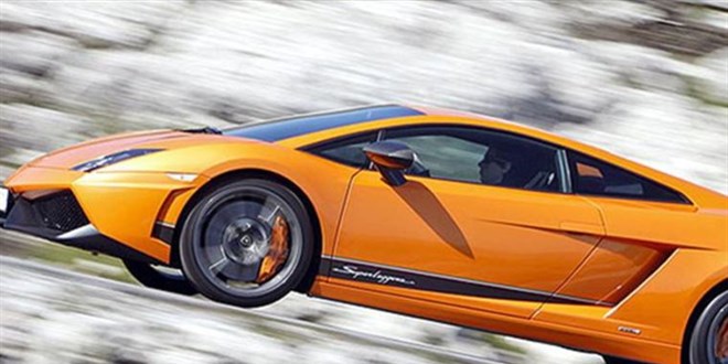'Covid-19 yardımlarıyla' Lamborghini aldı