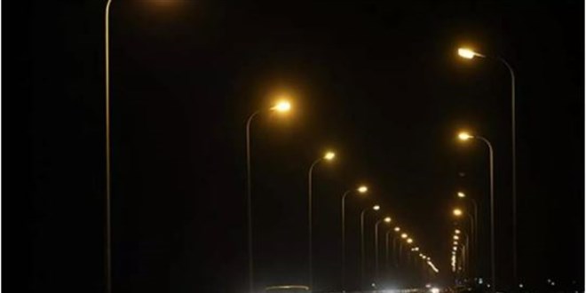 Enerji Bakanlığı 'sokak lambaları' uygulamasını geri çekti