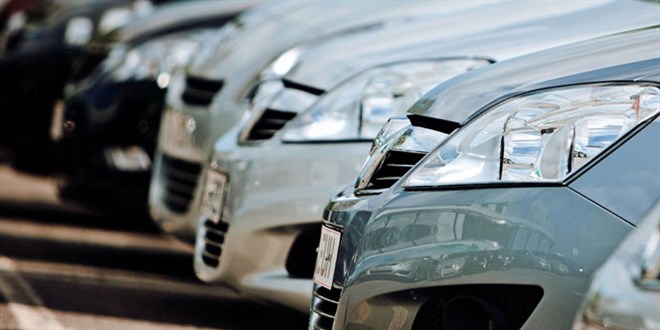 Otomobil ve hafif ticari araç pazarı ocak-kasım döneminde yüzde 1 büyüdü