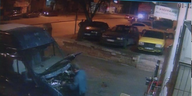 İş yerine arabayla dalıp ortağını öldürdü
