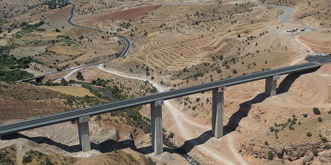 Siirt-Şırnak arasındaki Zarova Köprüsü hizmete açılıyor