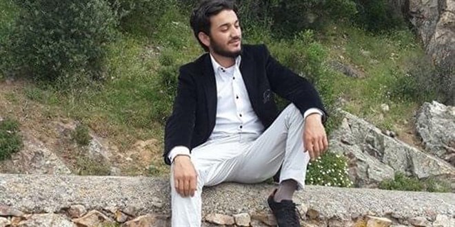 Aşı olmayan genç cami imamı koronavirüse yenik düştü