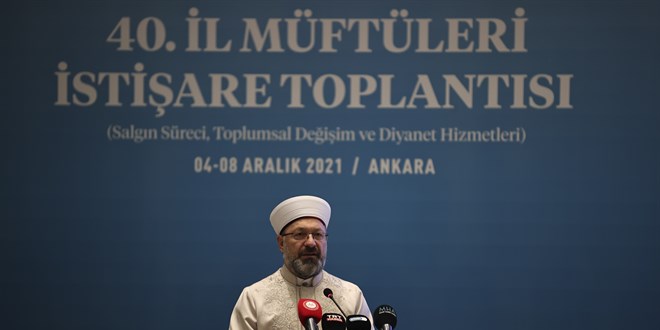 'Diyanetin tartışmaların içine çekilmesi son derece üzücü'