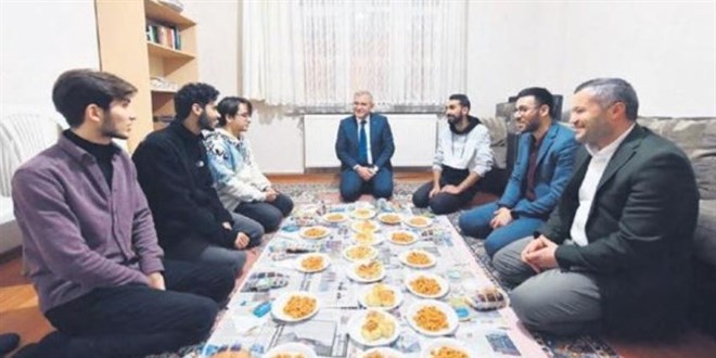 Belediyeden öğrenci evlerine doğalgaz faturası desteği