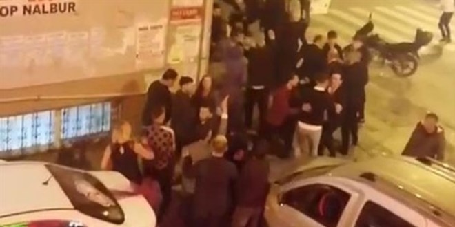 Gelin düğünü bıraktı takı kavgasını ayırdı