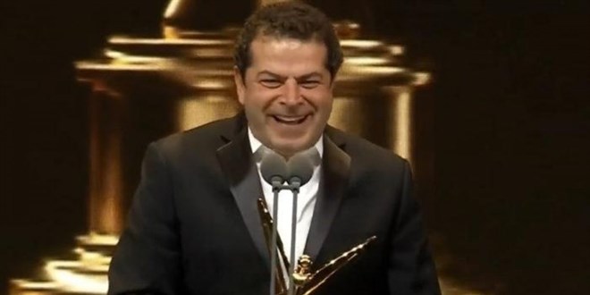 Cüneyt Özdemir: Öncelikle kestane balının diyarı Zonguldak'tan herkese merhaba