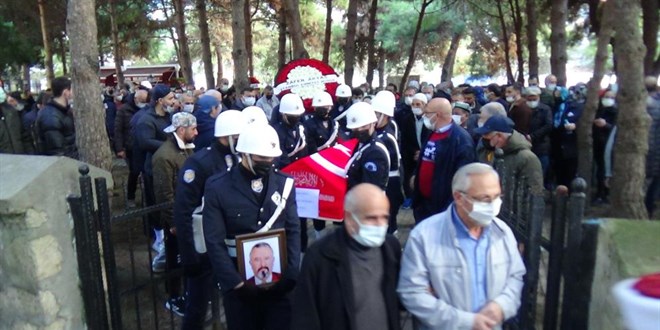 Kalp krizi geçiren emekli polis memuru hayatını kaybetti
