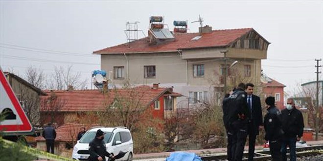 Tren kazasının altından 'Anne şefkati' çıktı