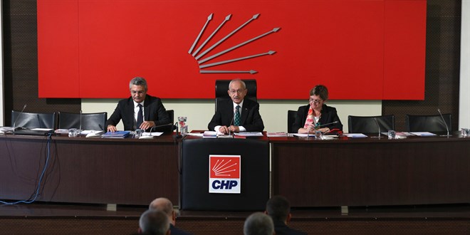Kılıçdaroğlu, partisinin il başkanlarıyla toplantı yaptı
