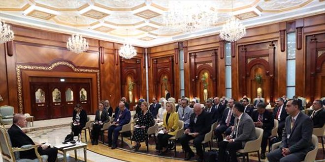 Erdoğan: Stokçuluk yapanın mallarına el koyacağız