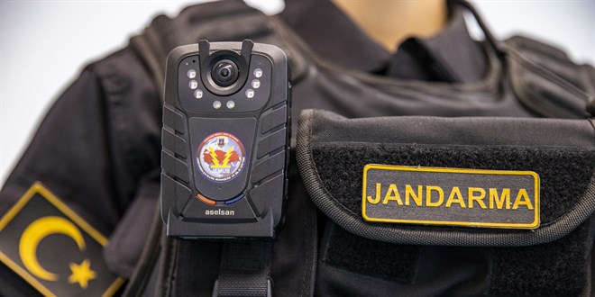 Jandarma iin gelitirilen yaka kameras sulular tespit ediyor