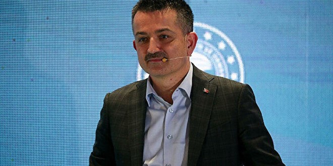 Bakan Pakdemirli merak uyandıran paylaşımlarının detaylarını yarın açıklayacak