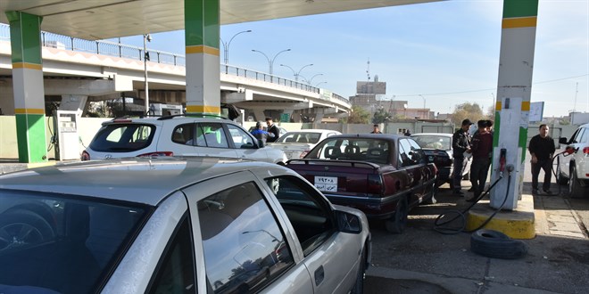 Petrol zengini Kerkük'te akaryakıt krizi yaşanıyor