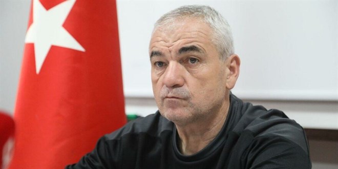Rıza Çalımbay'dan Beşiktaş yanıtı