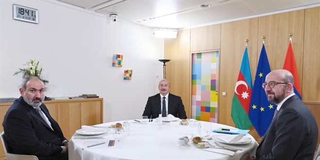 Azerbaycan, Ermenistan ve AB arasndaki toplant balad