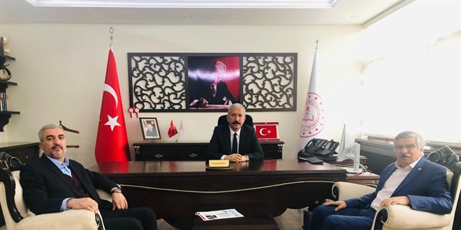 Elazığ öğretmenevi depremden bu yana kullanılamaz halde