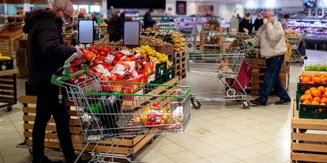 Türkiye'de 'stokçuluk eğilimi' hızla artıyor