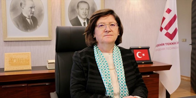 Eskişehir Teknik Üniversitesi, öğrencileri geleceğe hazırlıyor
