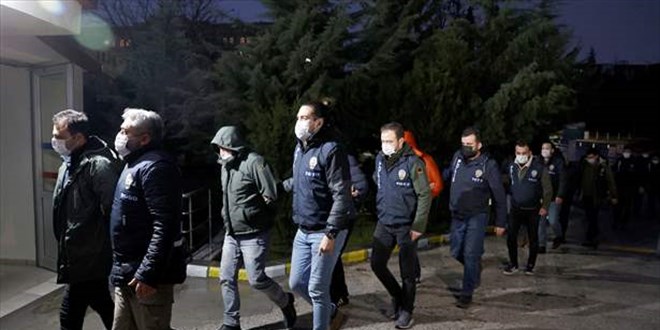 21'i görevde 30 kişiye FETÖ Adalet yapılanması soruşturması