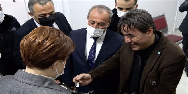 Akşener'e 'bıçak' hediye etmişti...Hırsızlıktan gözaltına alınan sanık serbest bırakıldı